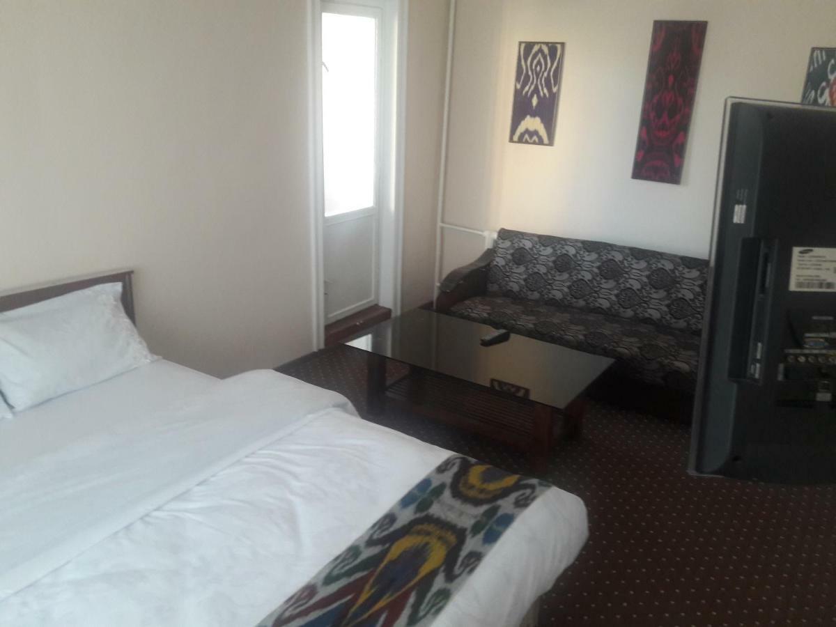 Manzur Apartman Fergana Kültér fotó