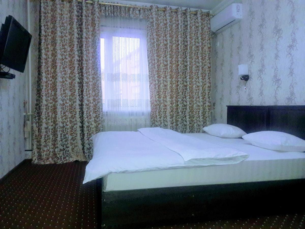 Manzur Apartman Fergana Kültér fotó